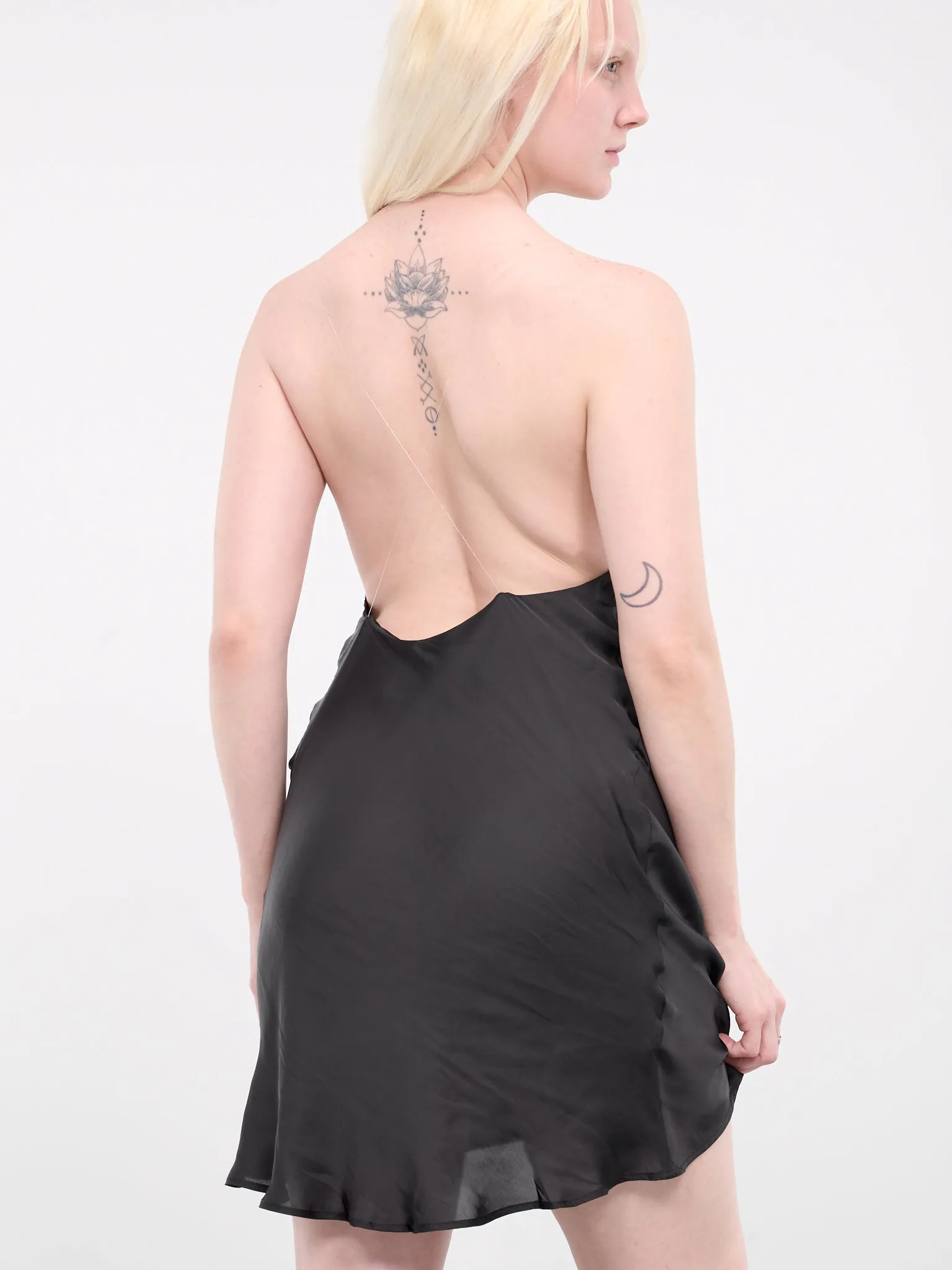 Invisible Strap Slip Dress (102DR005-F481-BLACK)